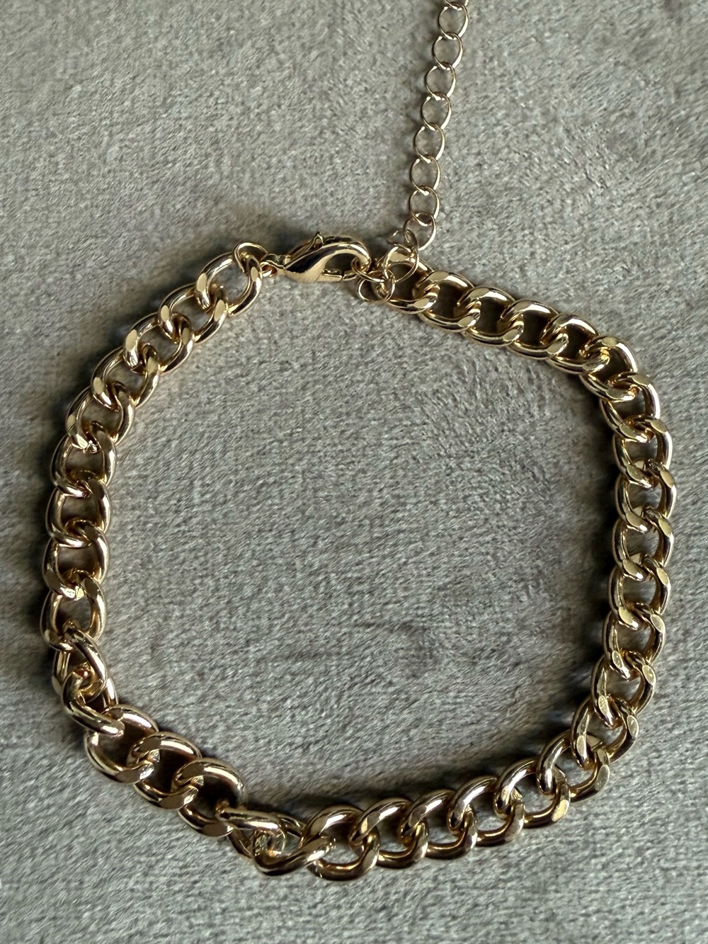 Elegant Gold Chain Bracelet for Women - Classic Link Design
